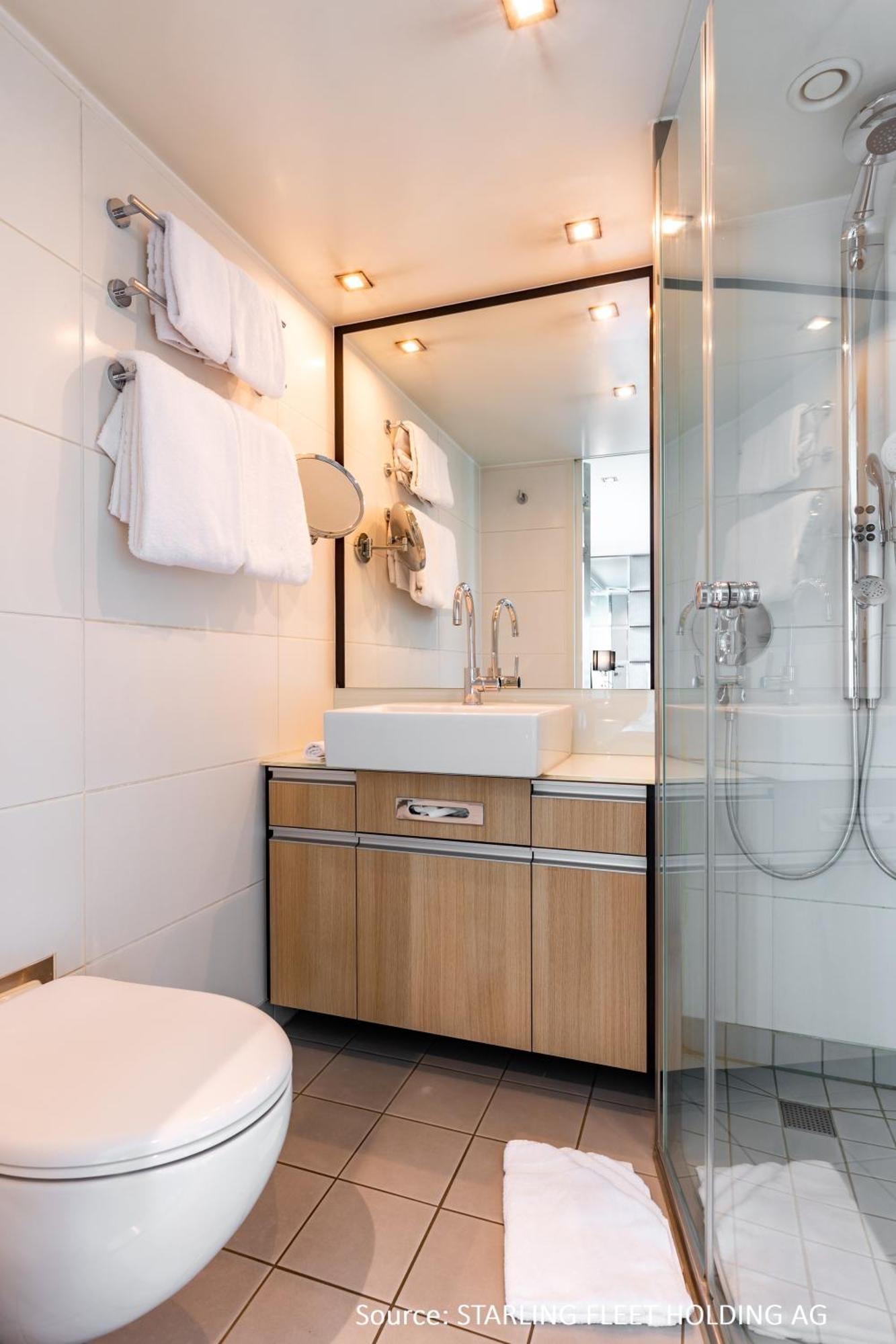 Kd Hotelship Duesseldorf Comfort Plus Buitenkant foto